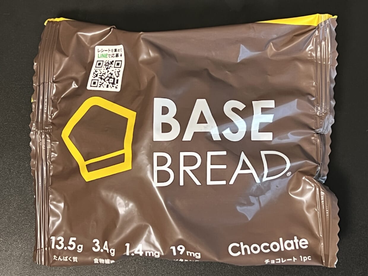 BASE BREADチョコレートの袋