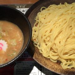 鶏の味をじっくり楽しめる東京渋谷の「吉虎」鶏白湯つけ麺レビュー